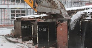 Снос гаража и вывоз мусора в Кингисеппе - Быстро и качественно от Сварной-Кгп от 2100 рублей
