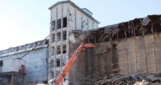 Демонтаж зернохранилища Кингисепп, цена от 2992 руб.